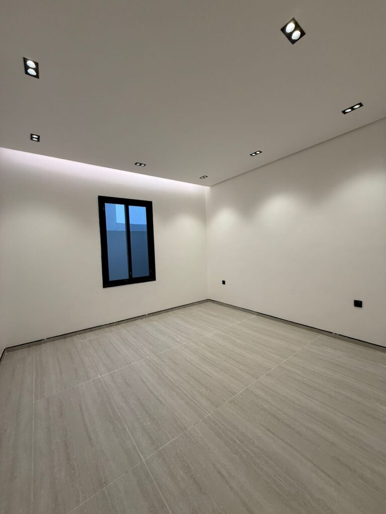 WhatsApp Image 2025-12-18 at 1.12.00 AM