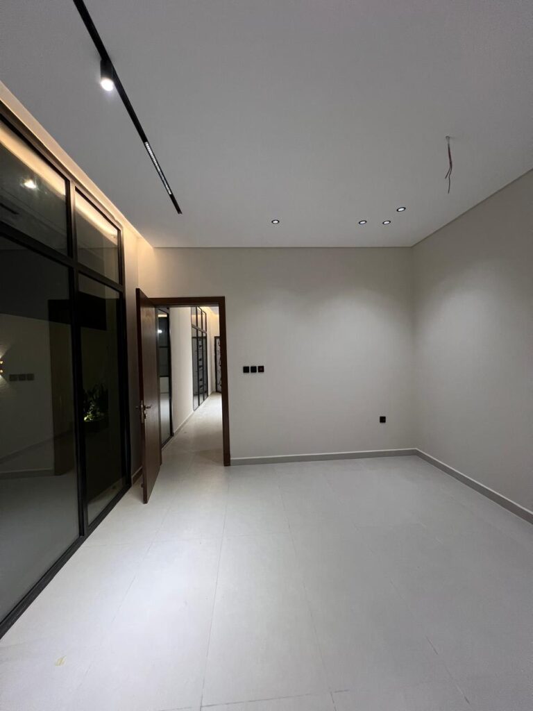 WhatsApp Image 2025-12-22 at 7.38.24 PM (1)